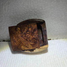 Load image into Gallery viewer, Honduran rosewood burl pick box